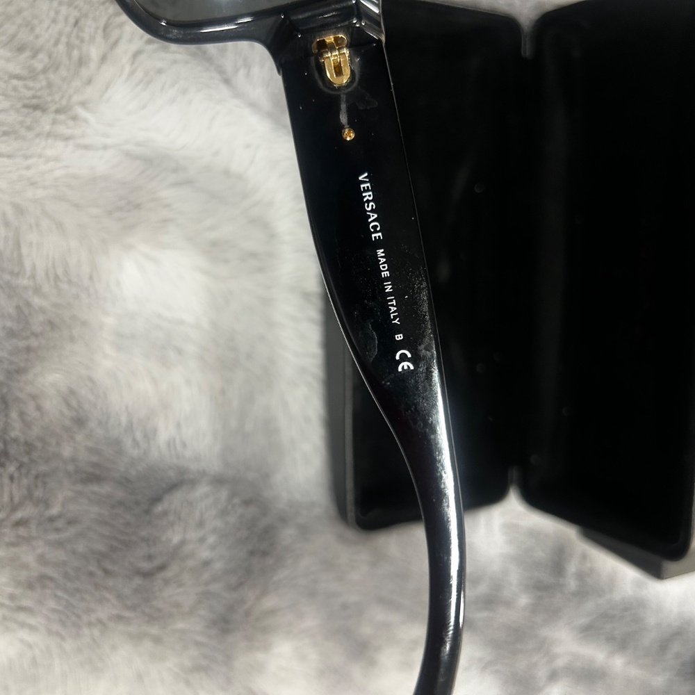 Versace sunglasses - Picture 5 of 8